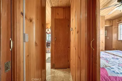 5806 Victorville, Wrightwood, CA 92397 - Photo 13