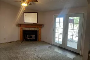 3001 McMillan Ln, Phelan, CA 92372 - Photo 9