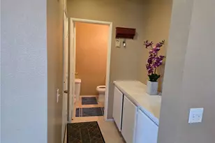 15647 Choctaw Ct, Victorville, CA 92395 - Photo 13