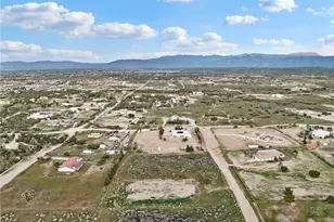 6232 Coriander, Oak Hills, CA 92344 - Photo 3