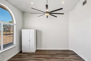 6232 Coriander, Oak Hills, CA 92344 - Photo 11