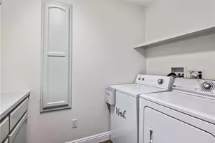 6232 Coriander, Oak Hills, CA 92344 - Photo 39