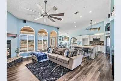 6232 Coriander, Oak Hills, CA 92344 - Photo 17