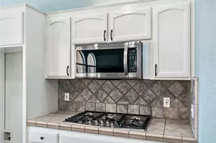 6232 Coriander, Oak Hills, CA 92344 - Photo 21