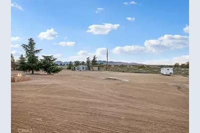 6232 Coriander, Oak Hills, CA 92344 - Photo 61