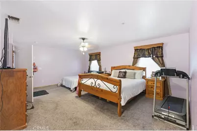 10707 Mines Ranch Rd, Victorville, CA 92392 - Photo 17