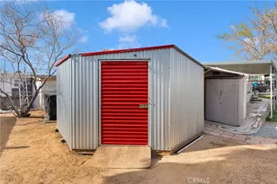 15251 Village Dr, Victorville, CA 92394 - Photo 19