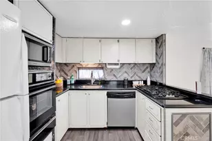 15251 Village Dr, Victorville, CA 92394 - Photo 11