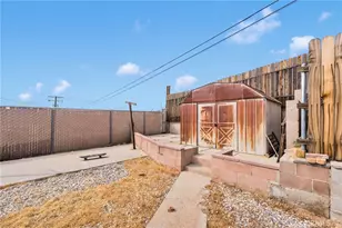 16824 Crestview, Victorville, CA 92395 - Photo 33