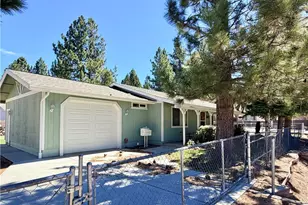829 W Country Club Blvd, Big Bear City, CA 92314 - Photo 3
