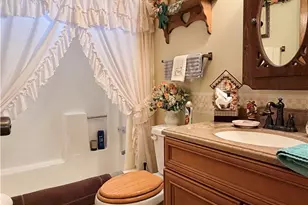 829 W Country Club Blvd, Big Bear City, CA 92314 - Photo 17