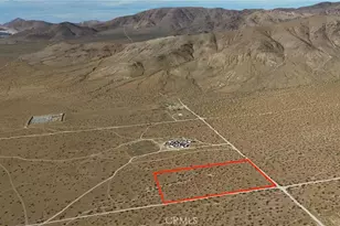 712 Oldenburg Rd, Apple Valley, CA 92307 - Photo 1