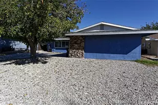 14035 Wimbleton Dr, Victorville, CA 92395 - Photo 23