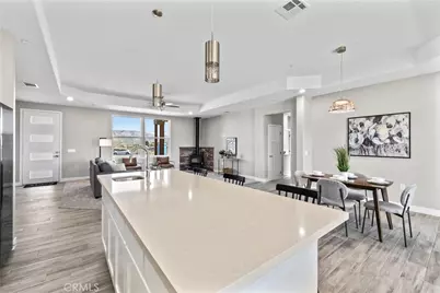 18826 Valencia, Hesperia, CA 92345 - Photo 17