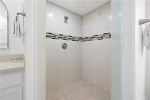 18826 Valencia, Hesperia, CA 92345 - Photo 27