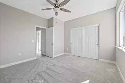 18826 Valencia, Hesperia, CA 92345 - Photo 41