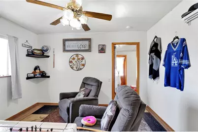 9037 5th Avenue, Hesperia, CA 92345 - Photo 29