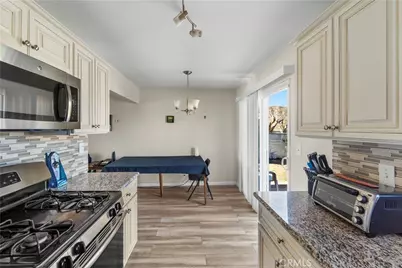 35977 Hillview Street, Yermo, CA 92398 - Photo 11