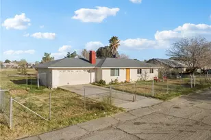 40562 172nd St E, Lancaster, CA 93535 - Photo 1