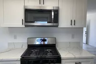 22134 Broken Lance, Apple Valley, CA 92307 - Photo 5