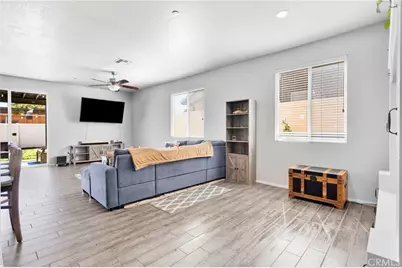 8179 Taft, Oak Hills, CA 92344 - Photo 7