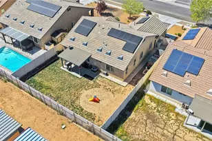 8179 Taft, Oak Hills, CA 92344 - Photo 49