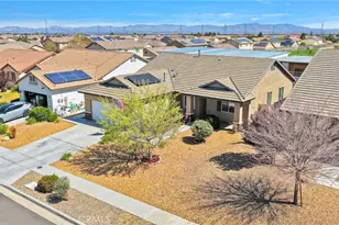 8179 Taft, Oak Hills, CA 92344 - Photo 43