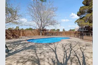 14154 Hopi, Apple Valley, CA 92307 - Photo 33