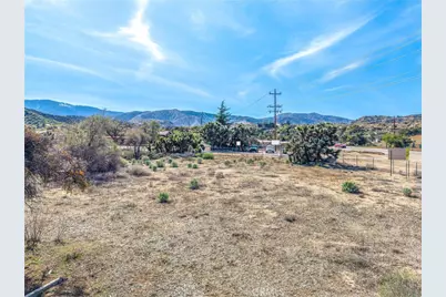 3407 Hwy 2, Pinon Hills, CA 92372 - Photo 41