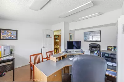 3407 Hwy 2, Pinon Hills, CA 92372 - Photo 15