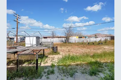 17382 Neptune, Victorville, CA 92394 - Photo 23