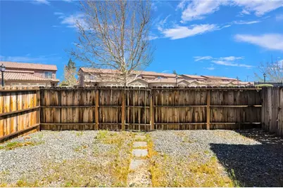 14119 Jicarilla Road, #204, Apple Valley, CA 92307 - Photo 45