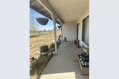 9239 Joshua, Apple Valley, CA 92308 - Photo 3