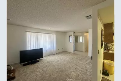 9239 Joshua, Apple Valley, CA 92308 - Photo 5