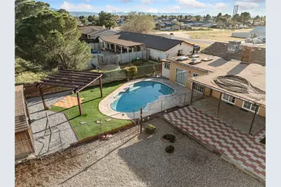11935 Wapato Road, Apple Valley, CA 92308 - Photo 7