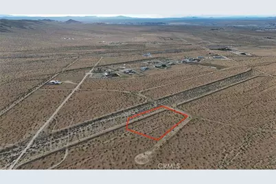 715 Corral Road, Helendale, CA 92342 - Photo 5