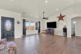 23661 Laurel, Apple Valley, CA 92308 - Photo 13