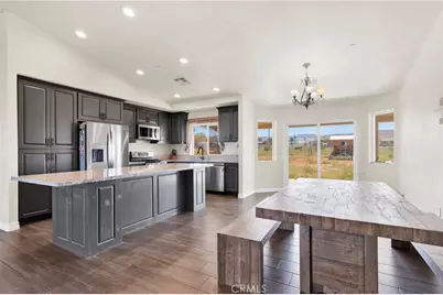 23661 Laurel, Apple Valley, CA 92308 - Photo 5