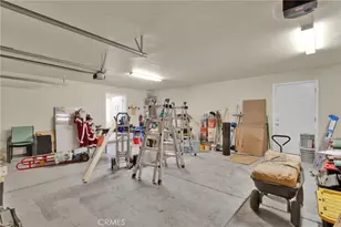 10298 Custer Ave, Lucerne Valley, CA 92356 - Photo 43
