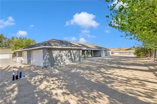 10298 Custer Ave, Lucerne Valley, CA 92356 - Photo 5
