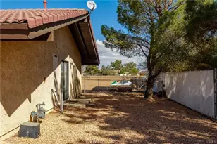 21186 Standing Rock Ave, Apple Valley, CA 92307 - Photo 3