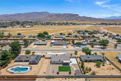 13178 Setancket, Apple Valley, CA 92308 - Photo 27