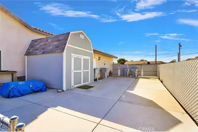 7491 Newhall, Hesperia, CA 92345 - Photo 49