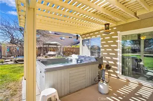 19149 San Jacinto Way, Apple Valley, CA 92308 - Photo 37