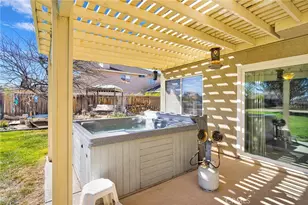 19149 San Jacinto Way, Apple Valley, CA 92308 - Photo 37