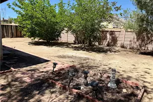 14118 Rosewood Dr, Hesperia, CA 92344 - Photo 25