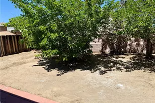 14118 Rosewood Dr, Hesperia, CA 92344 - Photo 25