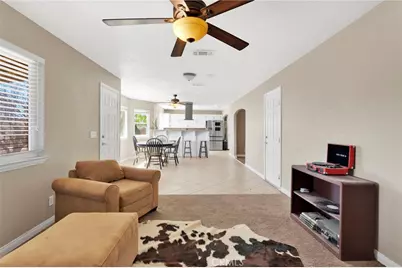 16783 Mission, Hesperia, CA 92345 - Photo 17