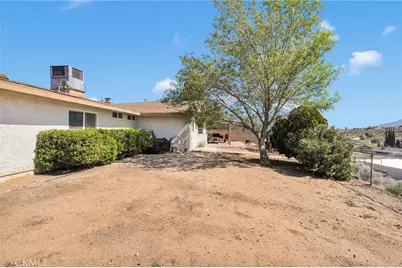 16783 Mission, Hesperia, CA 92345 - Photo 57