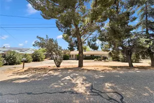 16783 Mission, Hesperia, CA 92345 - Photo 3